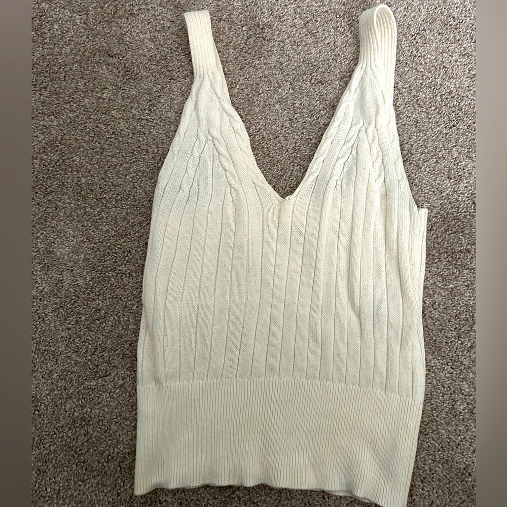Aritzia Wilfred knit tank top - white, size S